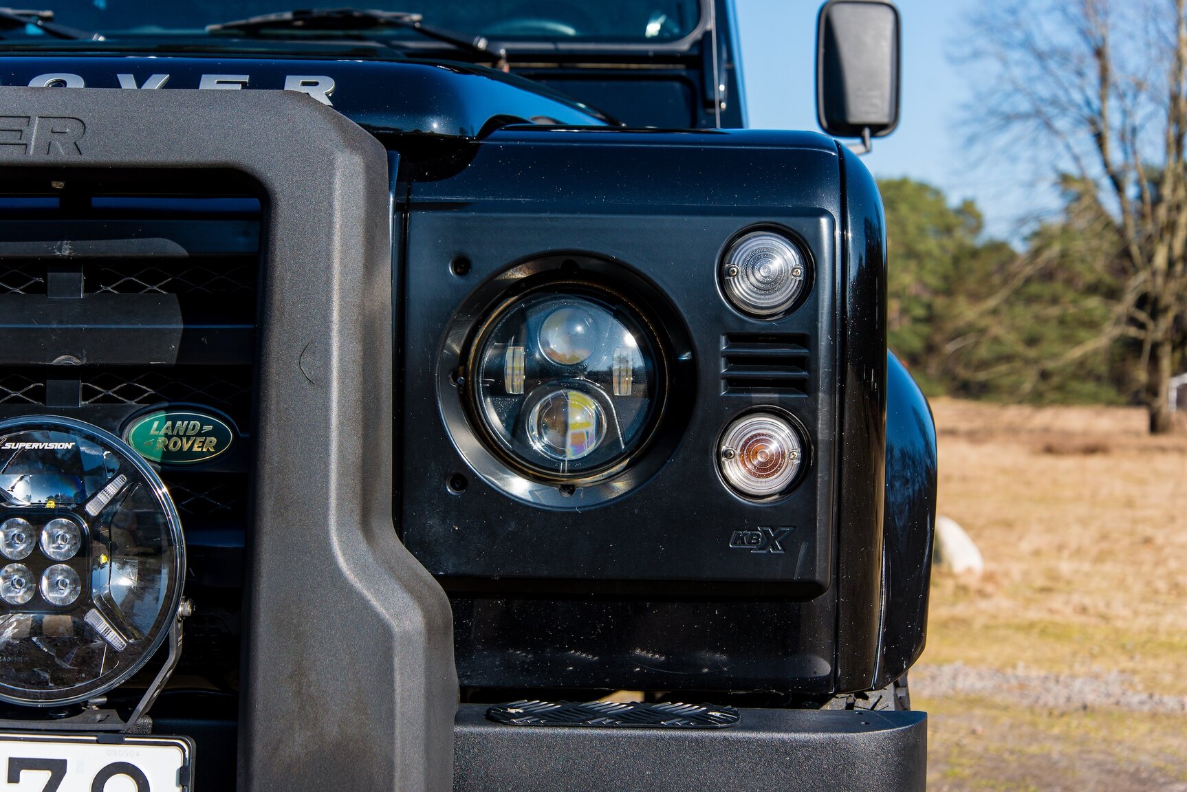 Exterior image of 2009 Land Rover Defender 90 2.4 TD4 4x4