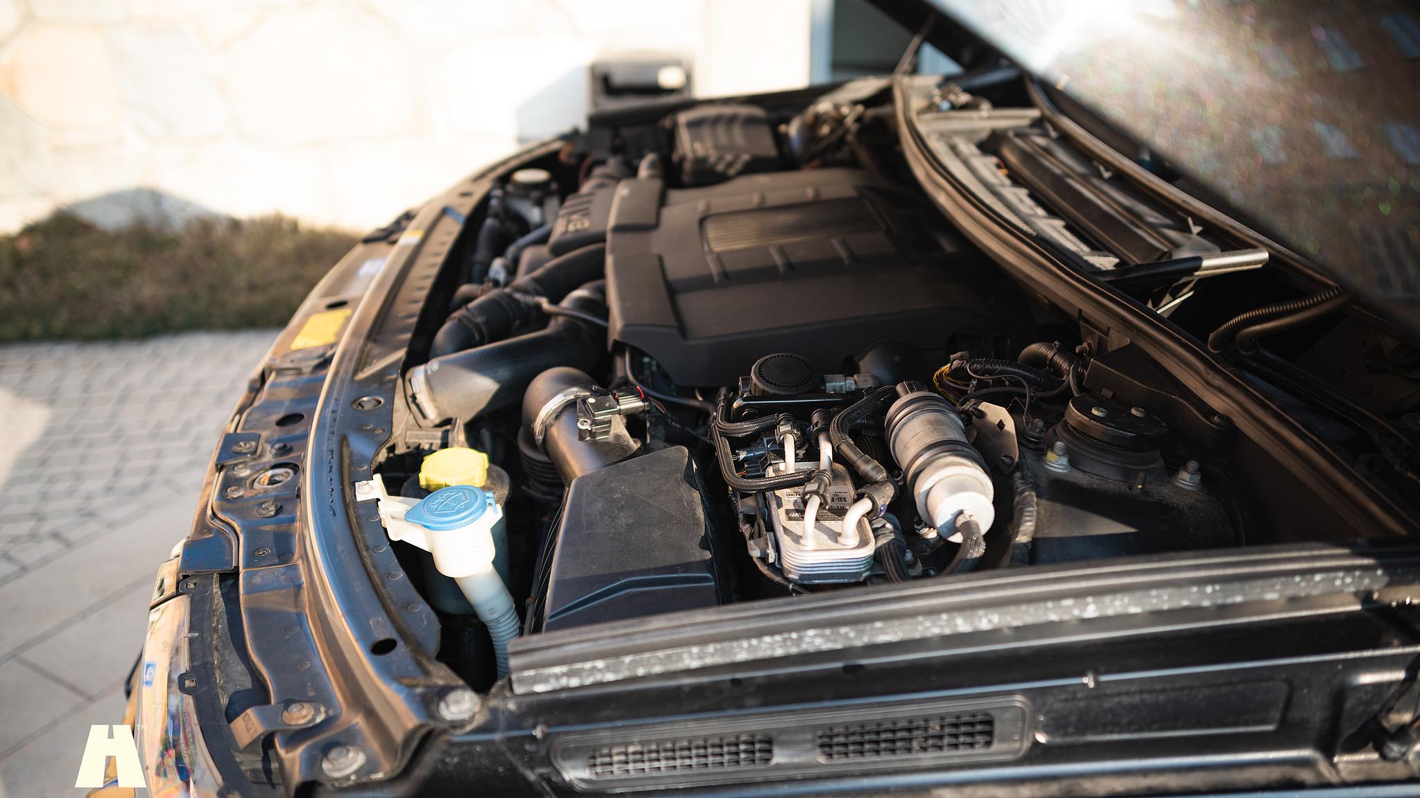 Image of 2012 Land Rover Range Rover Westminster TDV8 (L322) mechanics