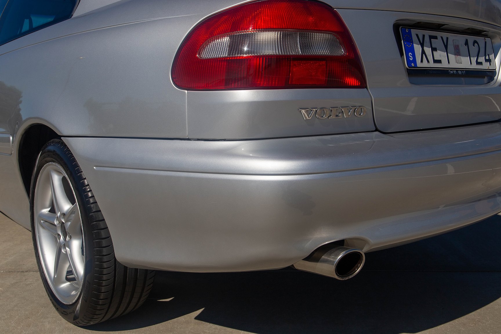 Aussenfoto 1999 Volvo C70 2.5 T Manuell