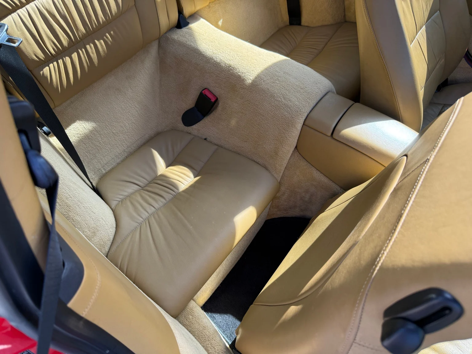 Innenraumfoto von 1998 Porsche 911 Carrera (49)