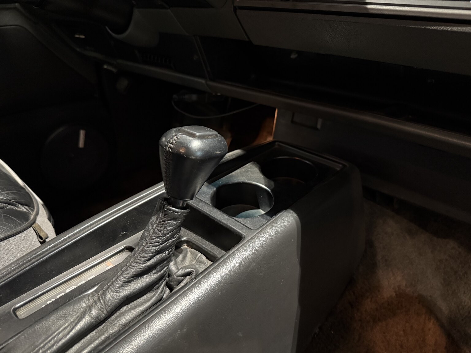 Interior image of 1992 GMC Typhoon 