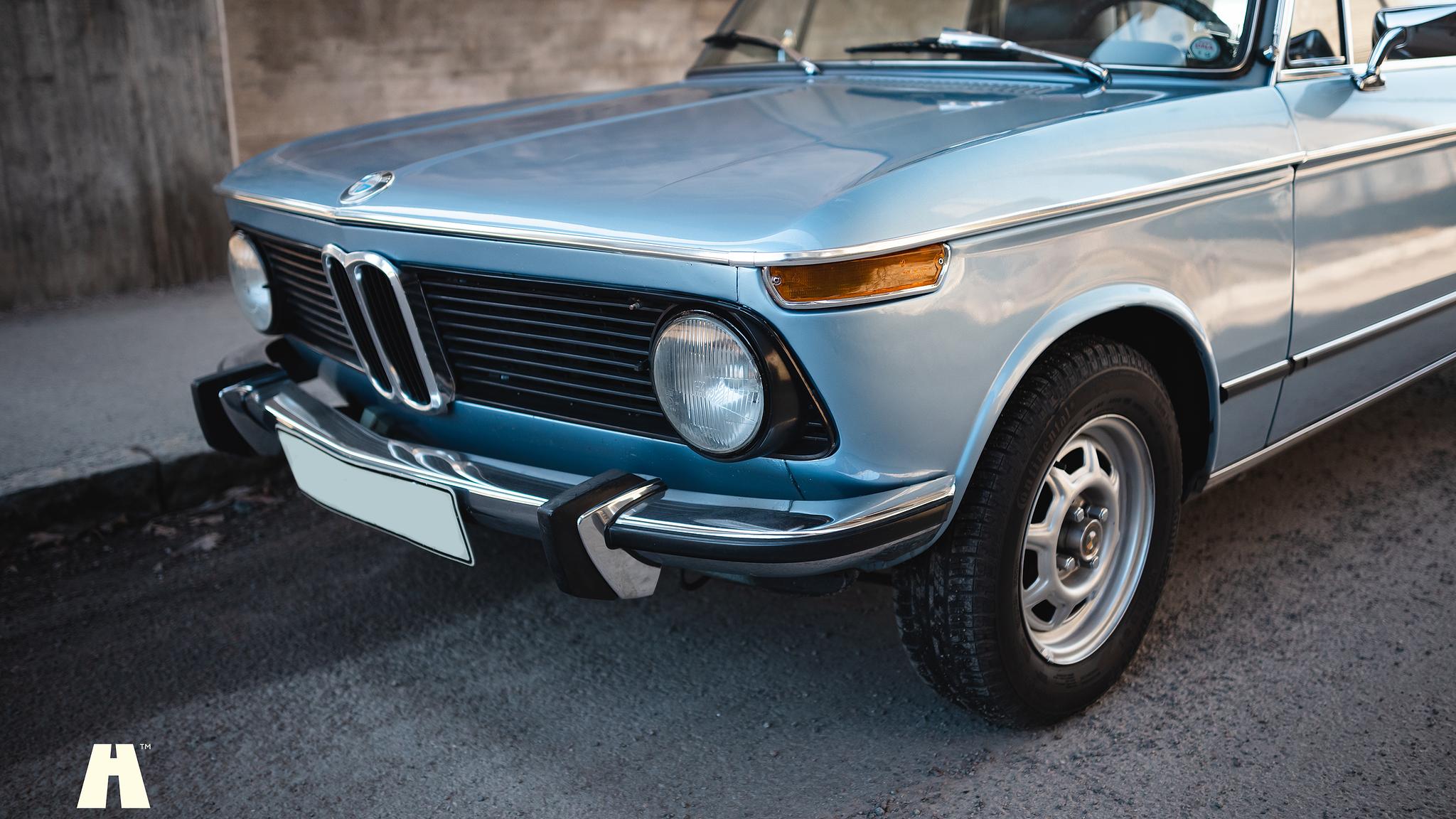 Exteriörbild på 1974 BMW 2002