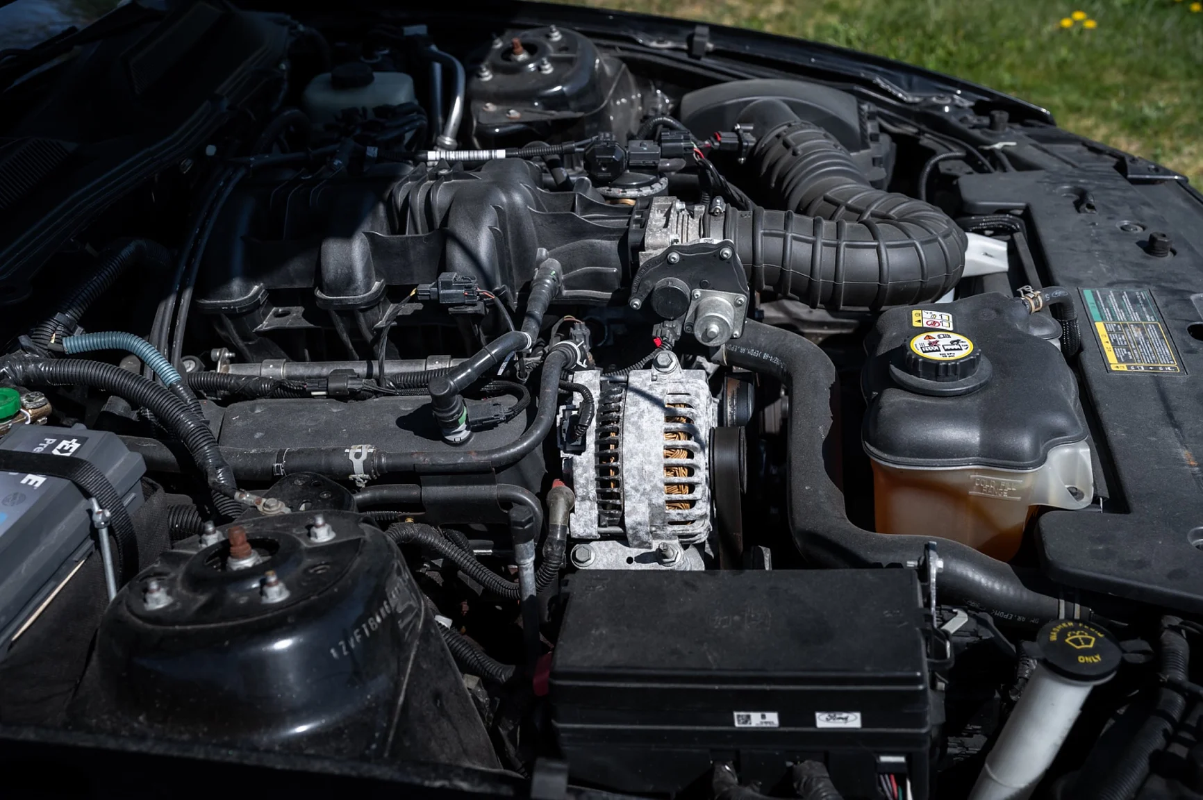 Image of 2006 Ford Mustang Convertible (4) mechanics