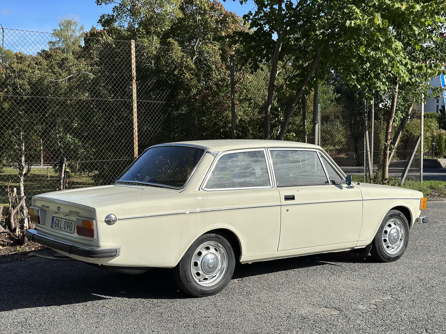 Aussenfoto 1973 Volvo 142
