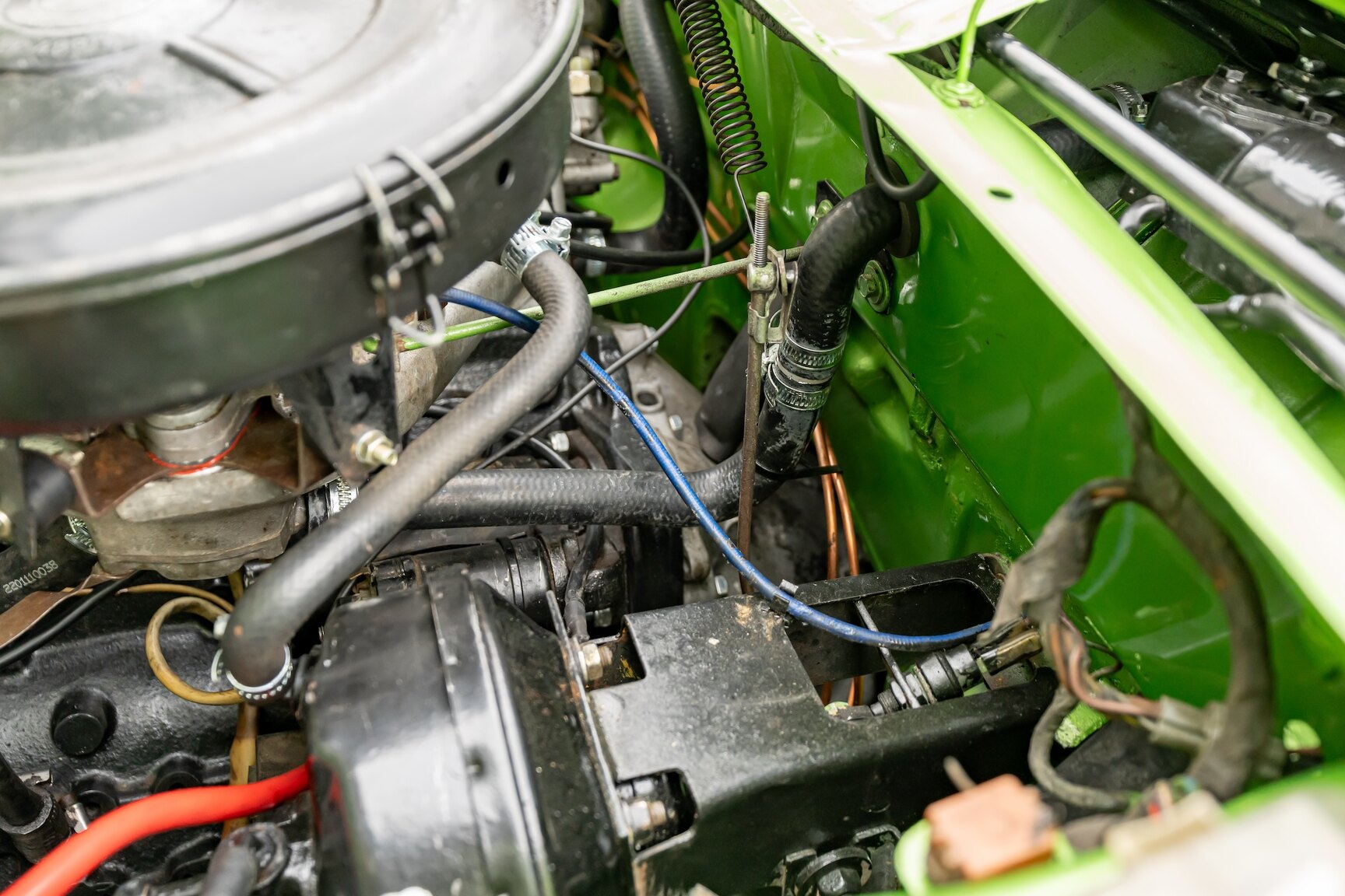 Image of 1975 BMW 2002 mechanics
