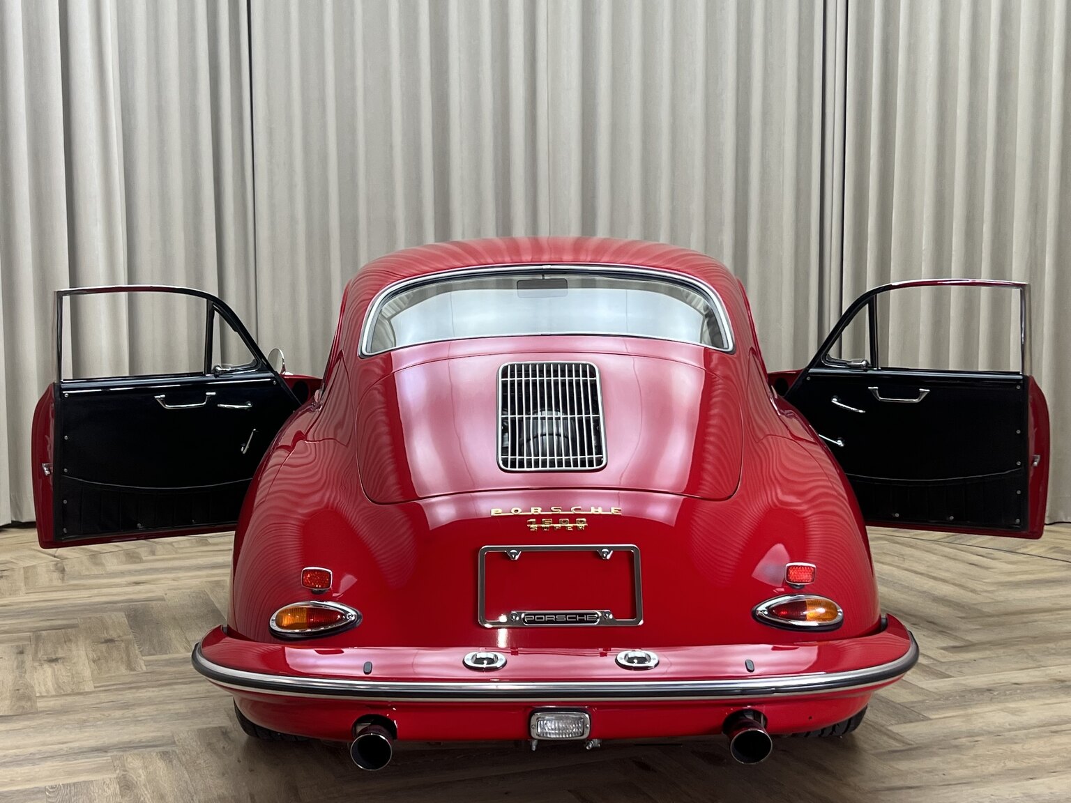 Exterior image of 1960 Porsche 356