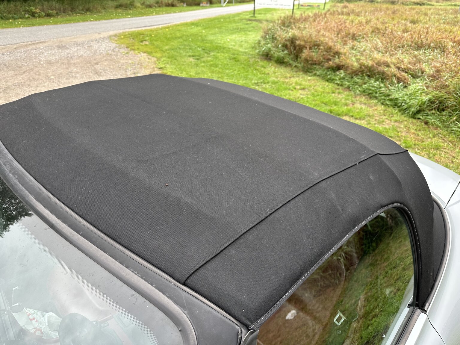 Exterior image of 1997 BMW Z3 2.8 Roadster