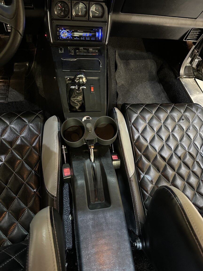 Interior image of 1975 Chevrolet Corvette Stingray 