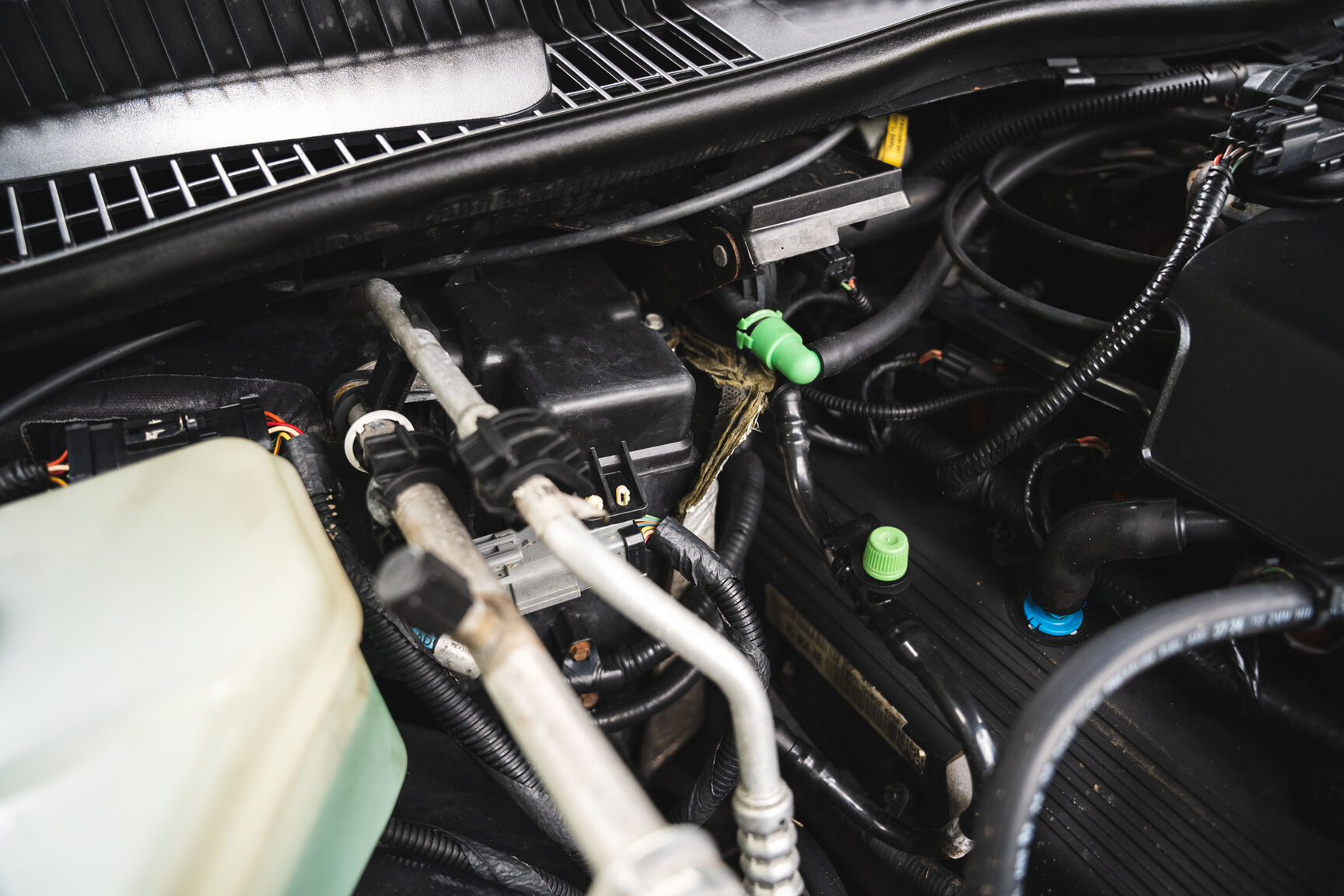Image of 2003 Lincoln Town Car mechanics