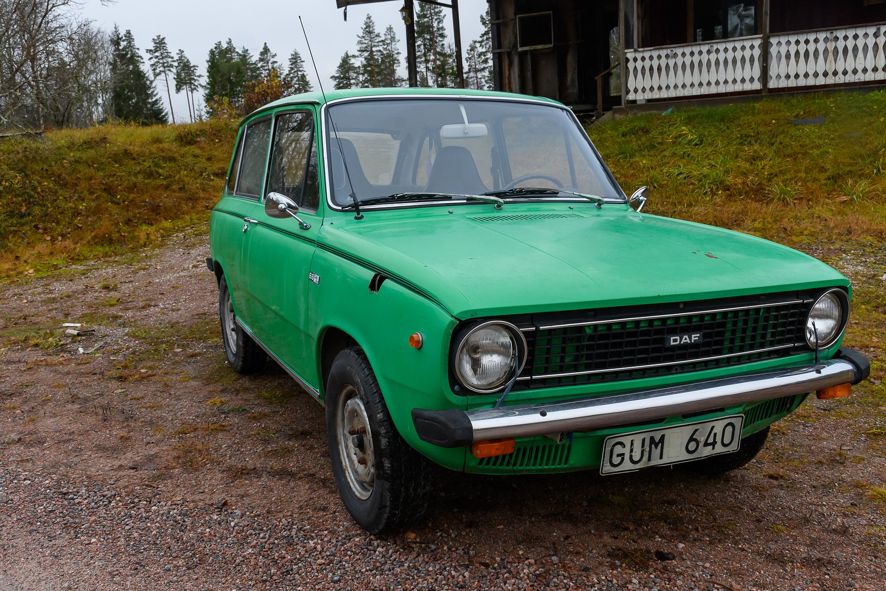 Exteriörbild på 1974 DAF 6633 - NO RESERVE