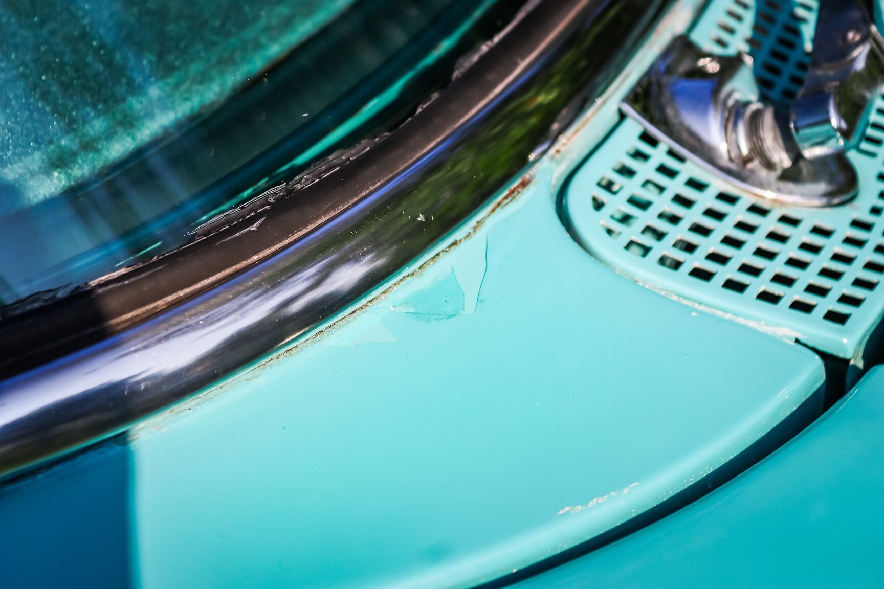 Exterior image of 1958 Pontiac Bonneville