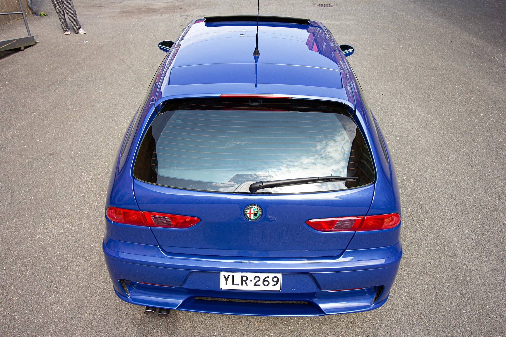 Exterior image of 2004 Alfa Romeo 156 GTA