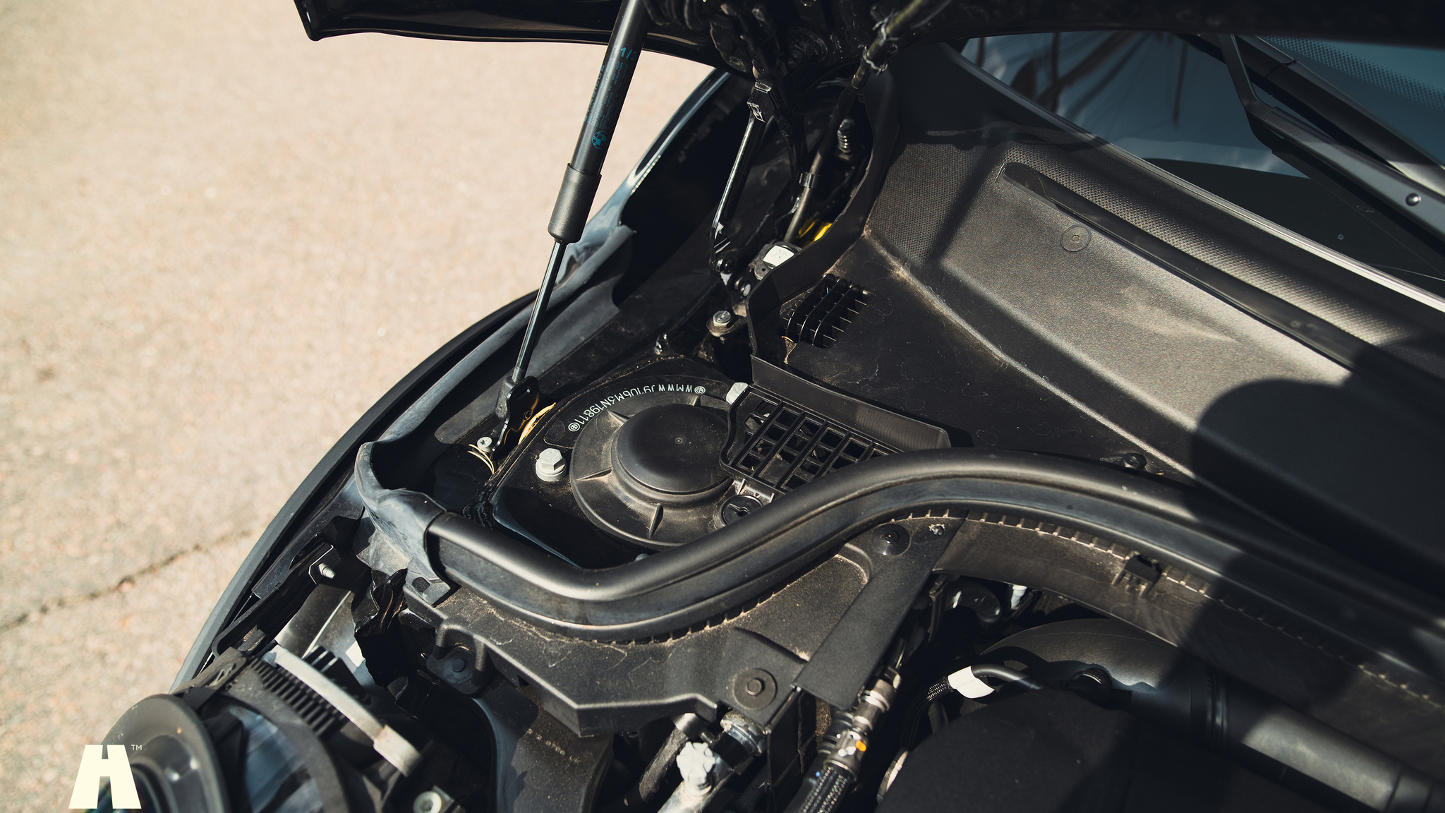 Image of 2021 Mini John Cooper Works Cabriolet  mechanics (9)