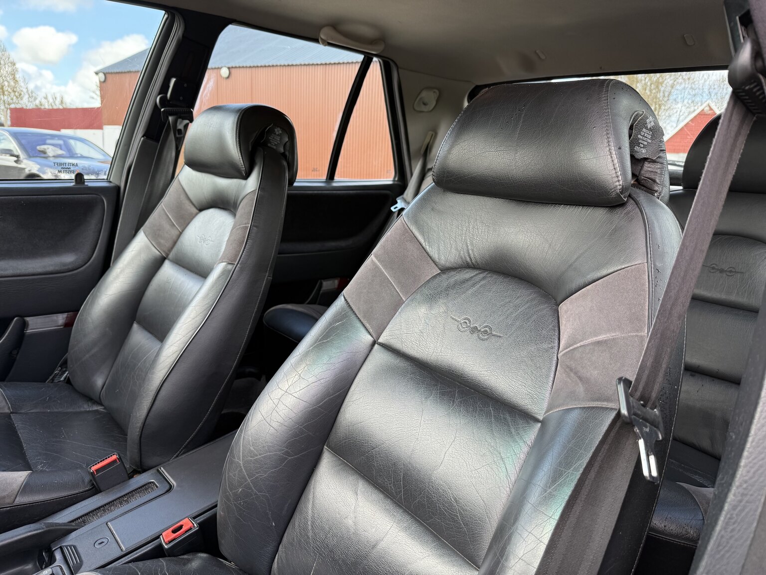 Interior image of 1997 Saab 9000 2.3 CS Turbo A50