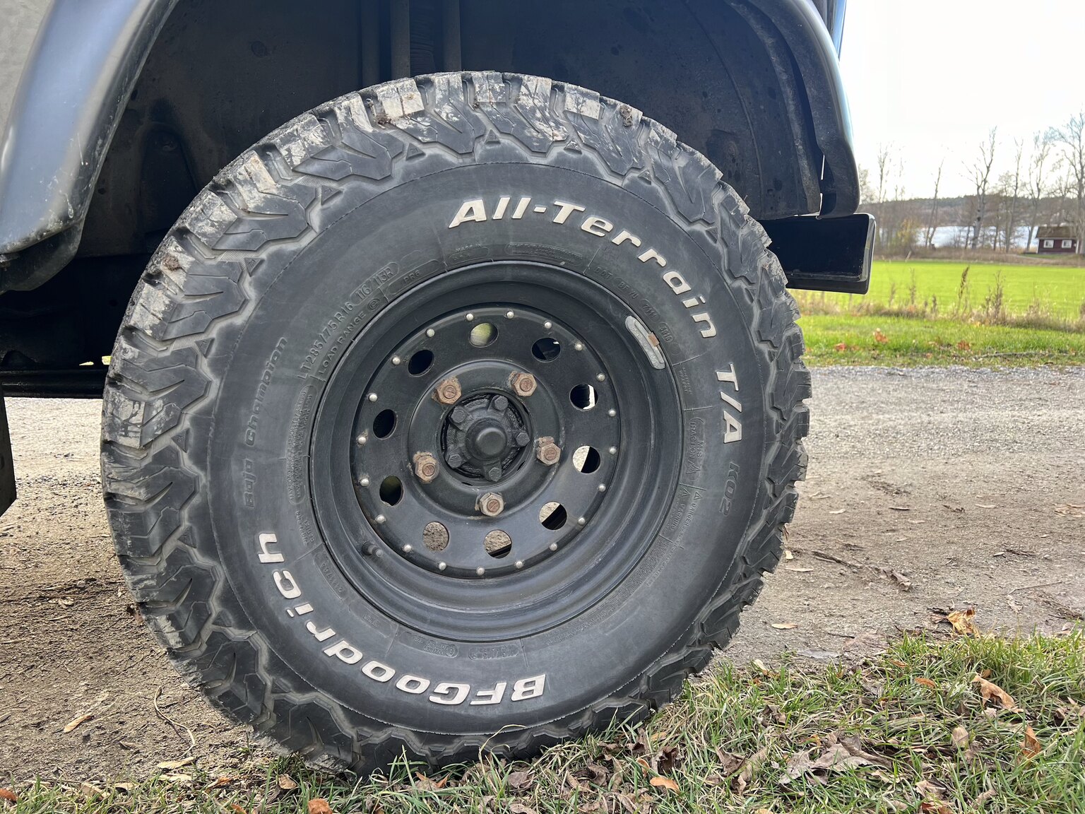 Exteriörbild på 2002 Land Rover Defender 90 2.5 Td5