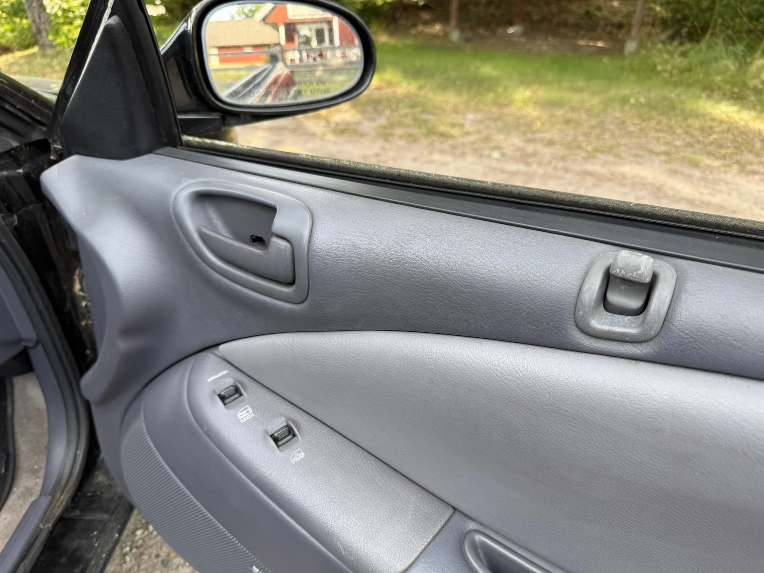 Innenraumfoto von 1997 Chrysler Sebring Cabriolet (36)