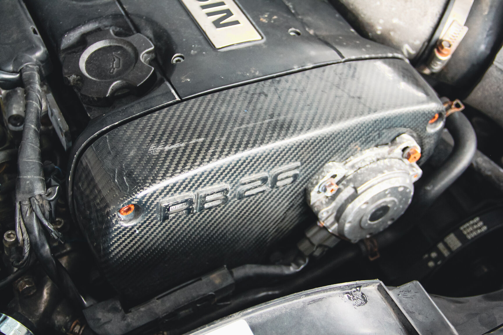 Image of 1994 Nissan Skyline R32 GT-R mechanics