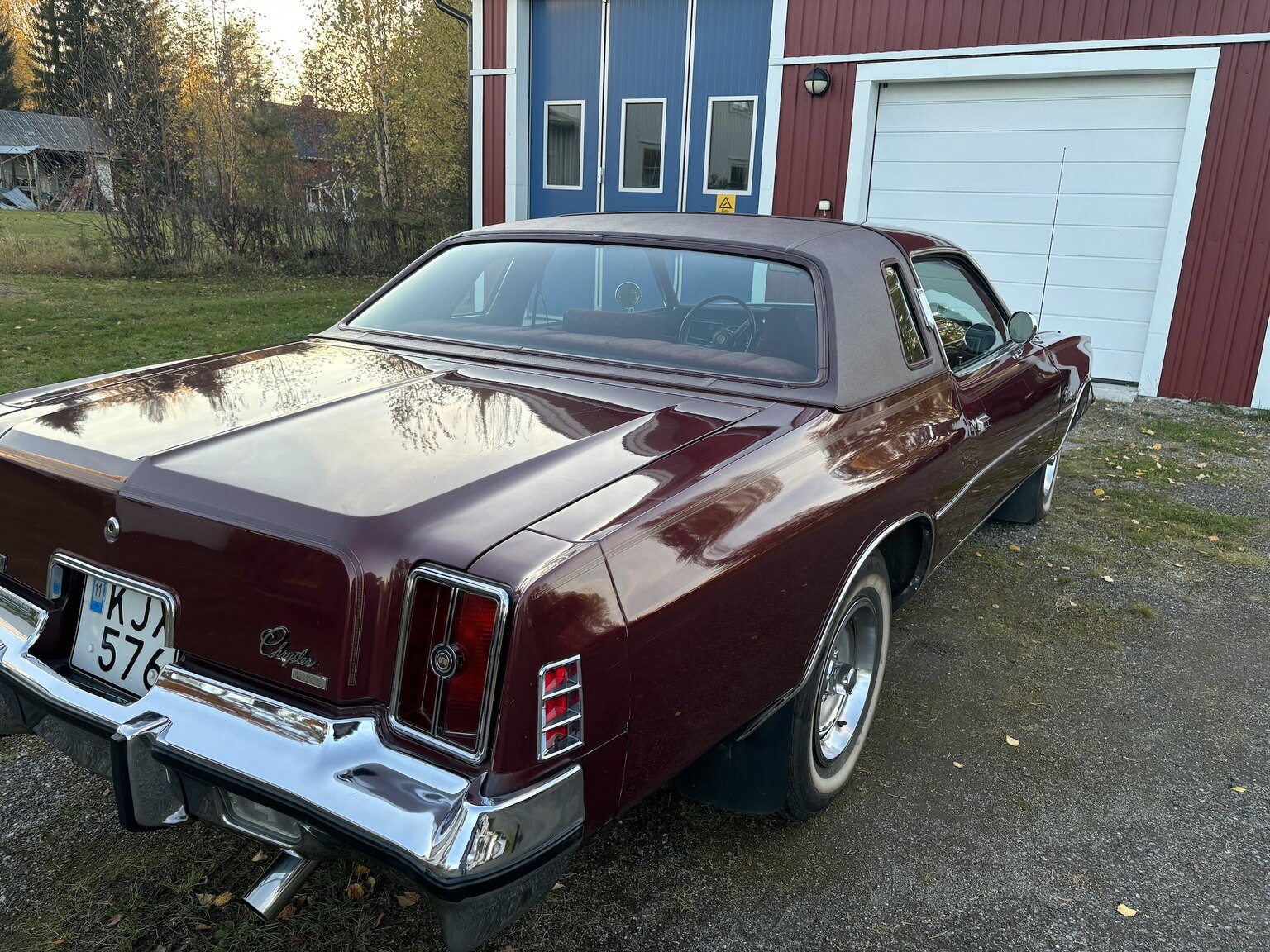 Aussenfoto 1976 Chrysler Cordoba