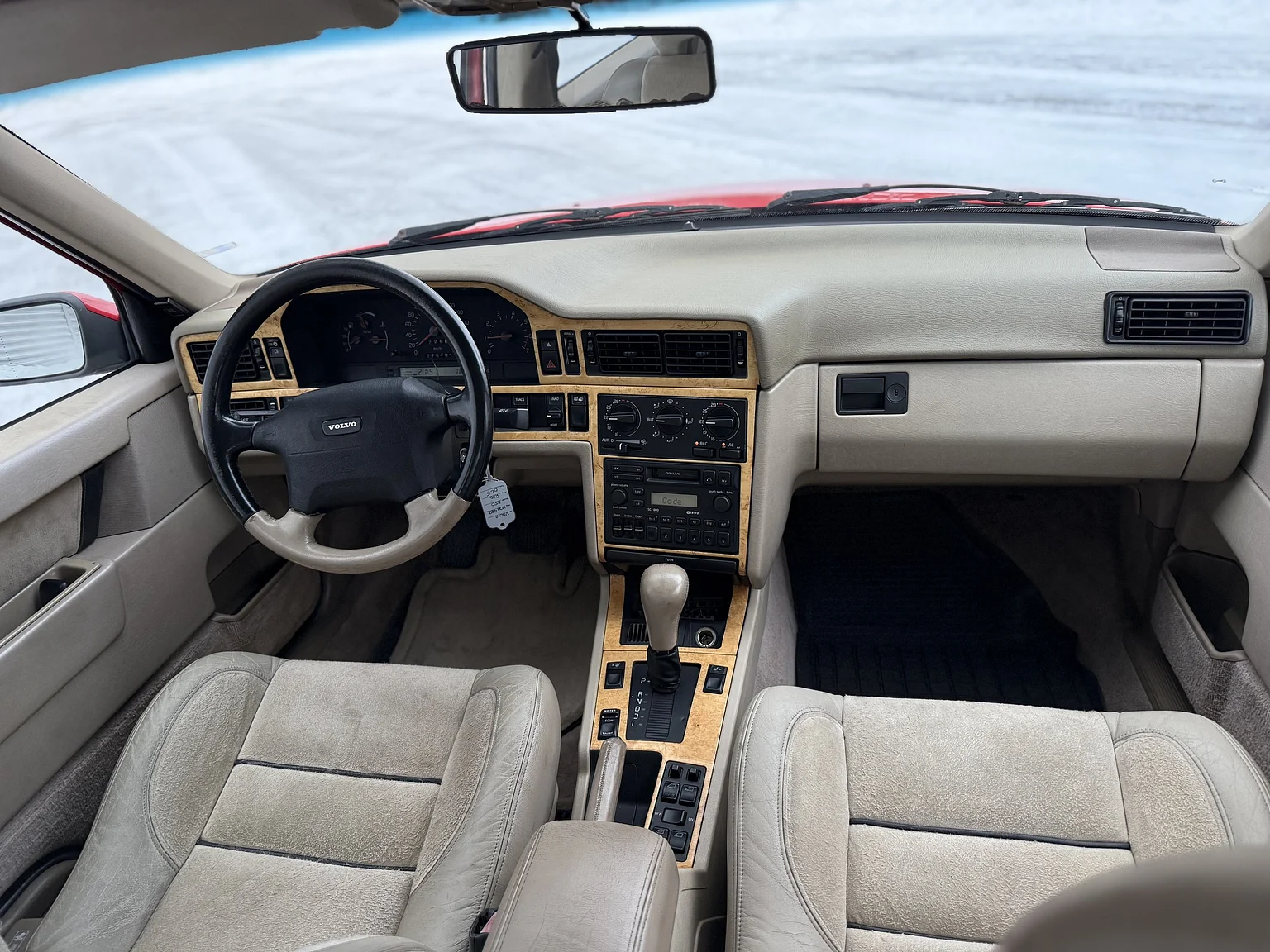 Innenraumfoto von 1996 Volvo 850R (38)