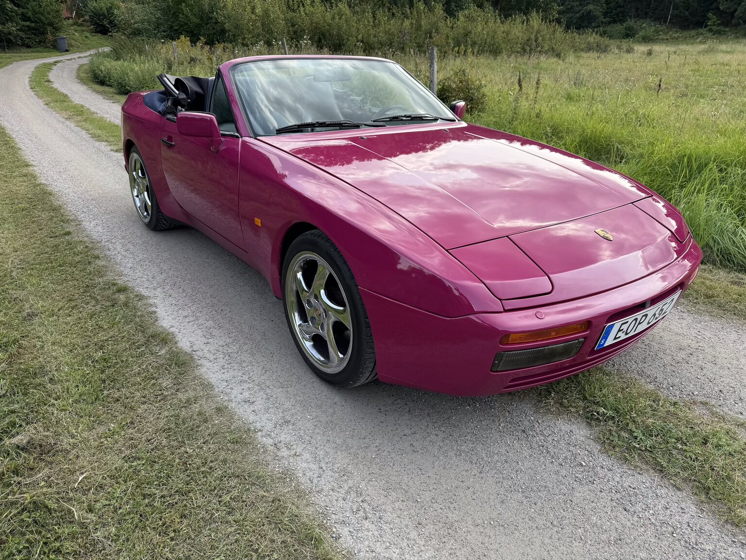 Exteriörbild på 1990 Porsche 944 S2 Convertible