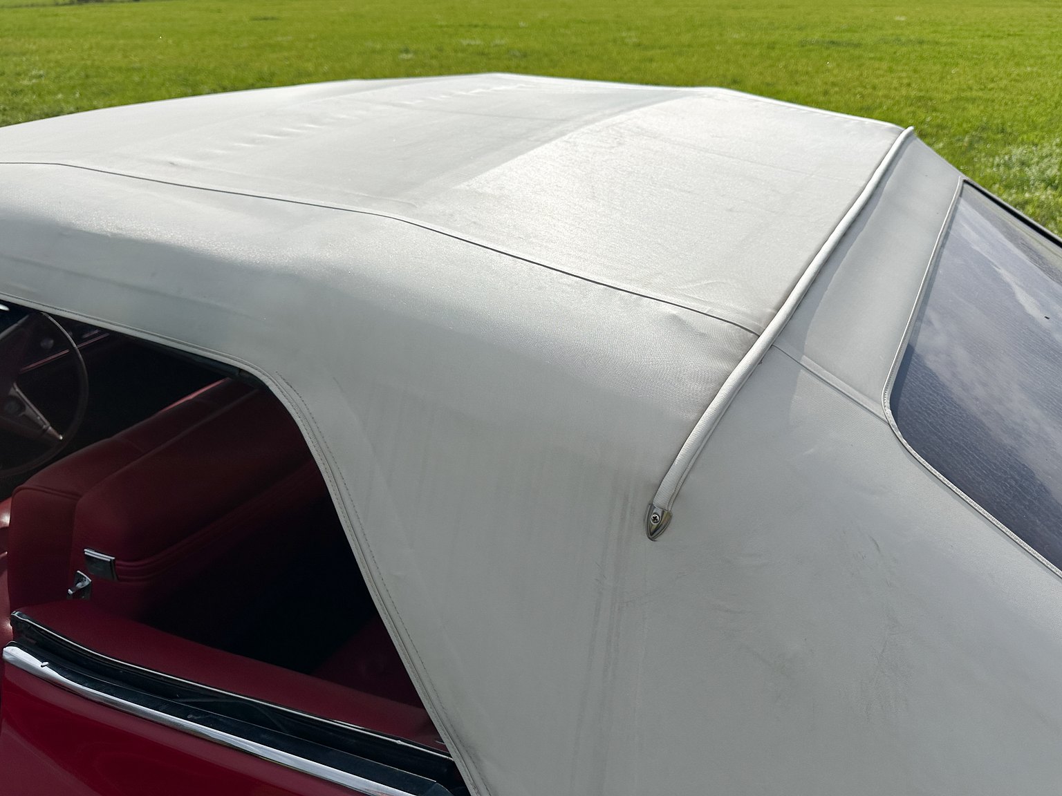 Exteriörbild på 1968 Cadillac DeVille Convertible
