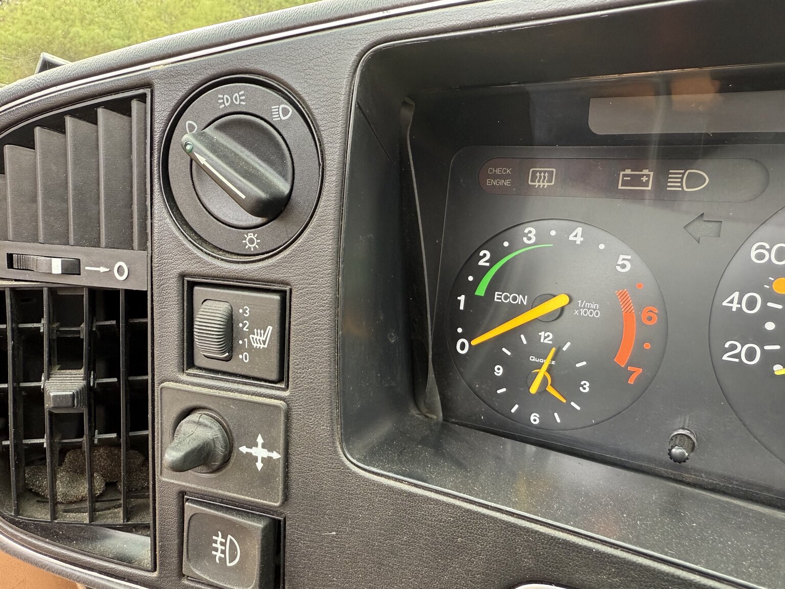 Interior image of 1987 SAAB 900 Cabriolet 2.0 Turbo T16