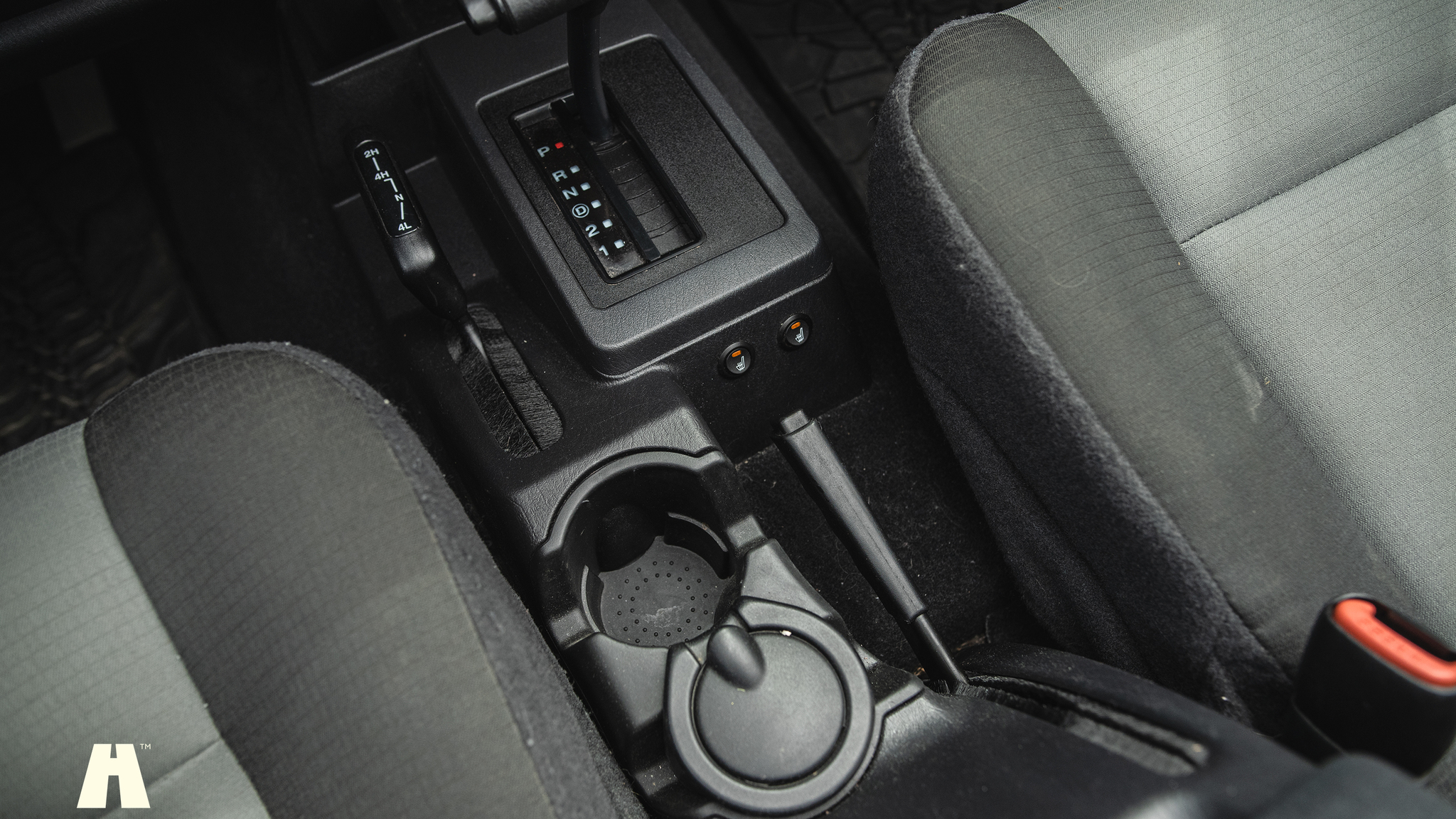 Innenraumfoto von 2006 Jeep Wrangler 4.0L Sahara 