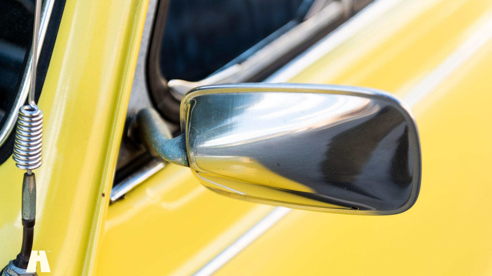 Exteriörbild på 1972 Volkswagen beetle cabriolet 1302 LS