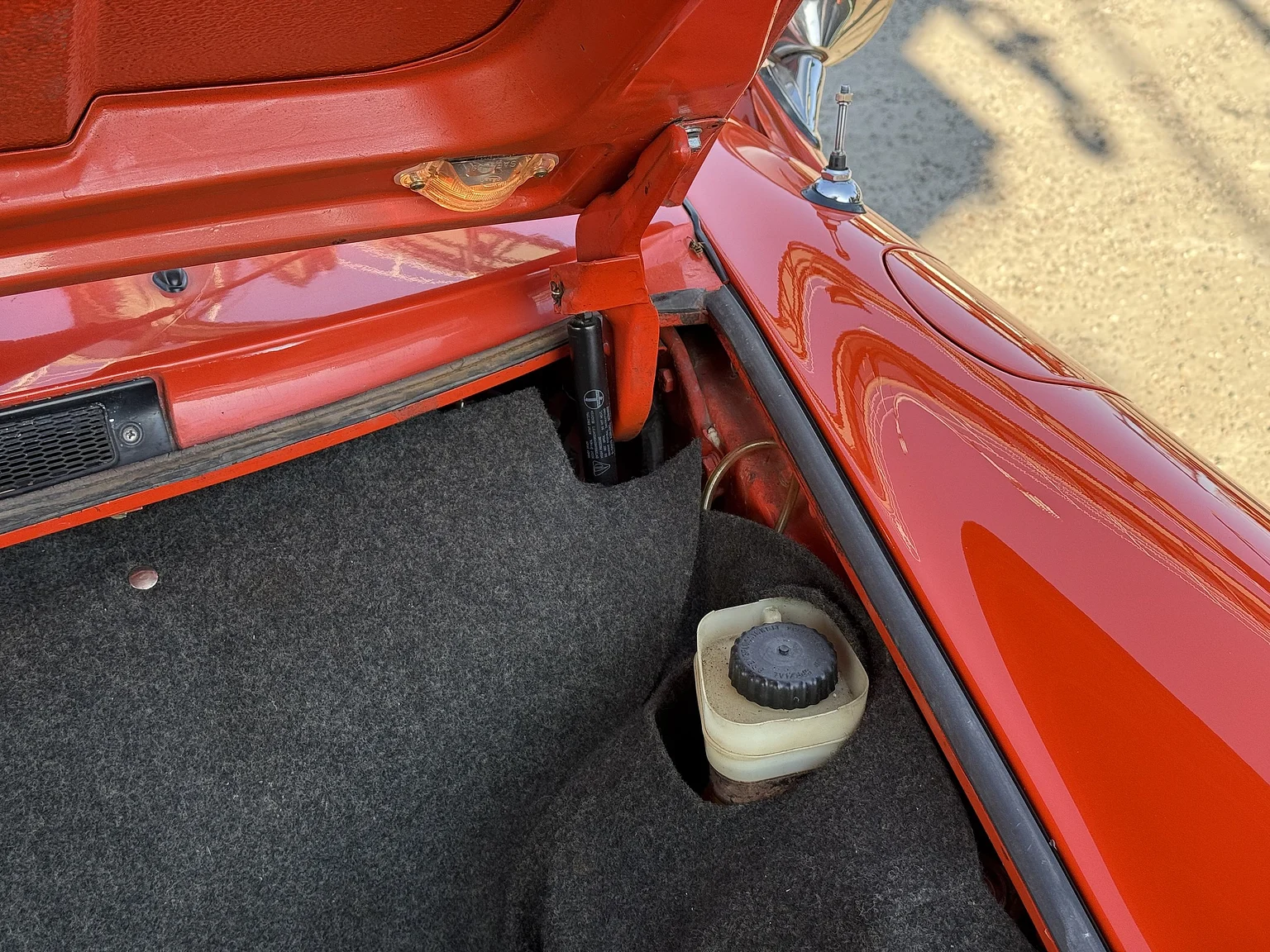 Innenraumfoto von 1971 Porsche 911 S  (40)