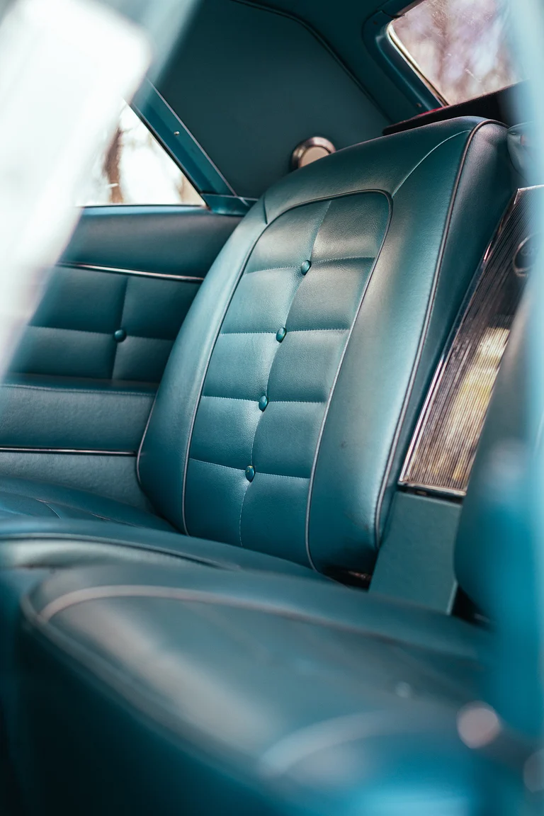 Innenraumfoto von 1964 Buick Riviera Coupé (12)