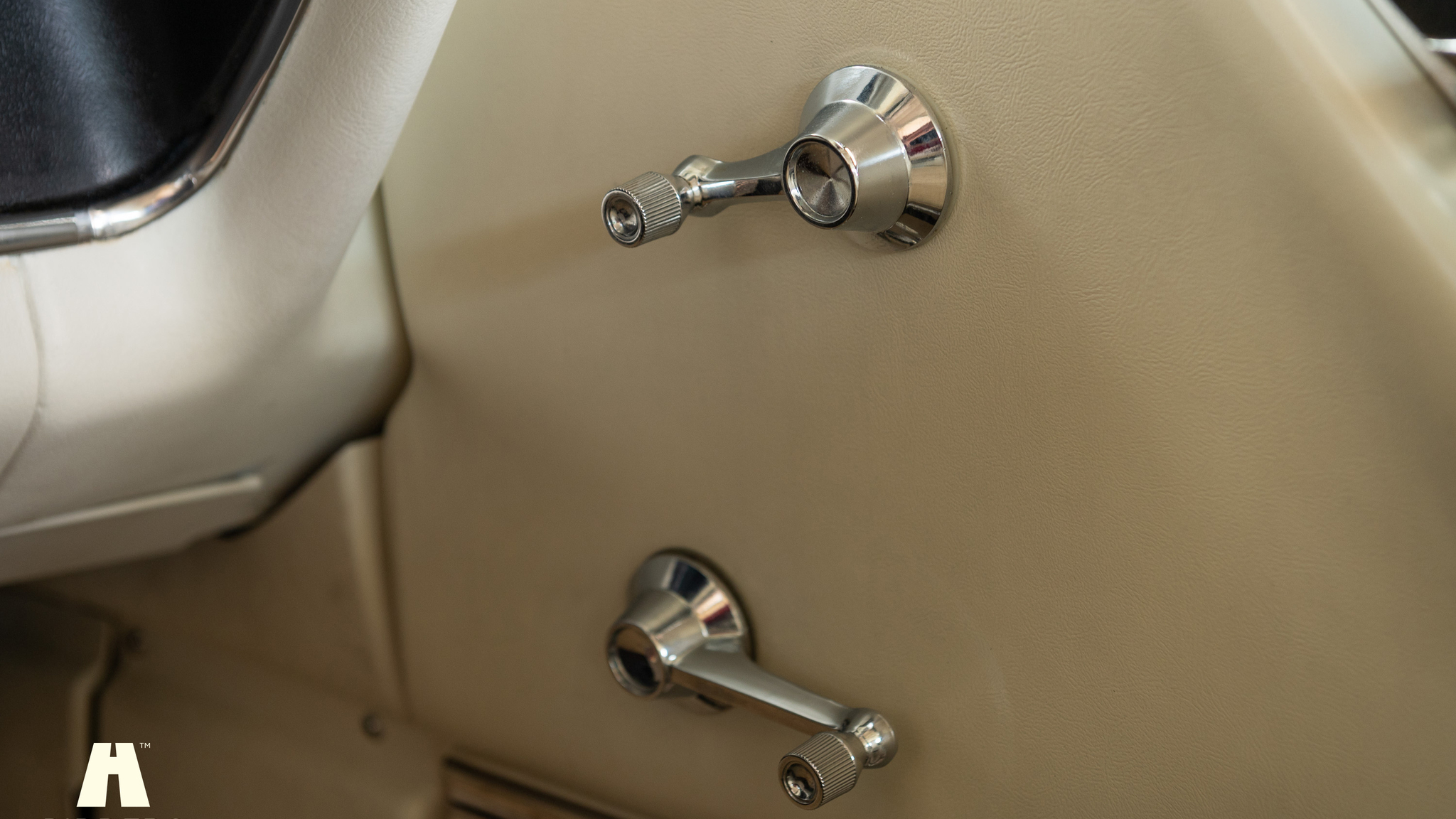 Innenraumfoto von 1964 Ford Thunderbird 6.4 HT (18)