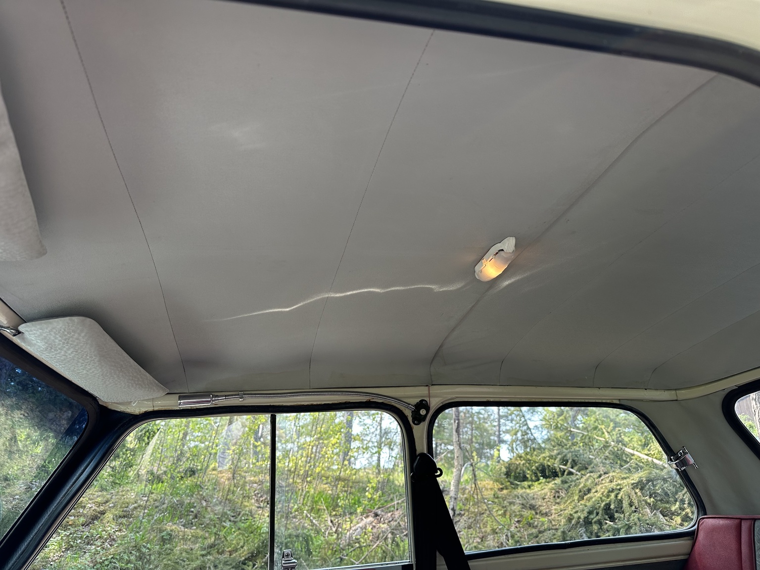 Interiörbild 1966 BMC Cooper (15)