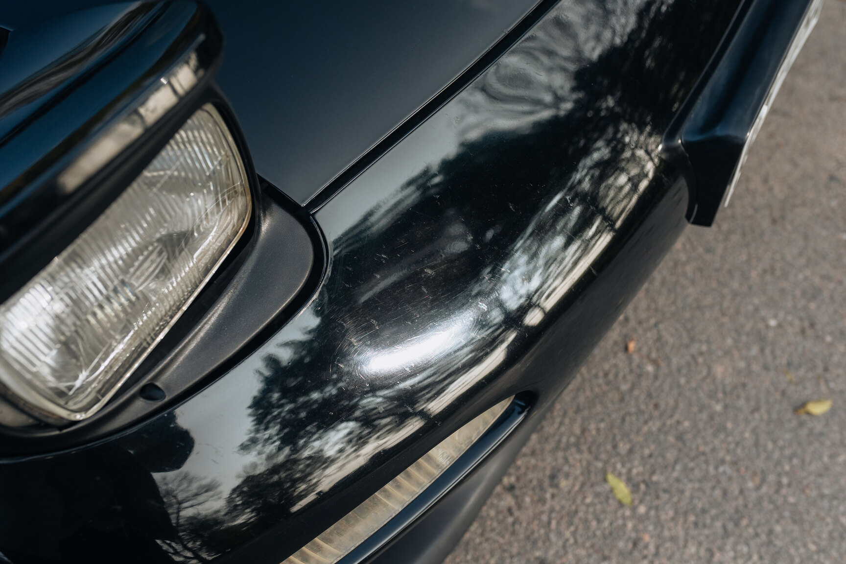 Exterior image of 1994 Mazda RX7 (72)