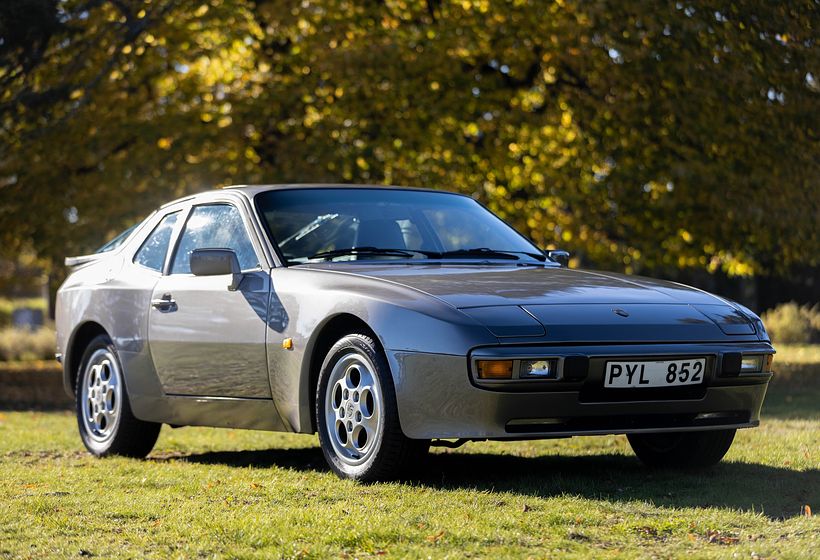 1987 Porsche 944 PYL852