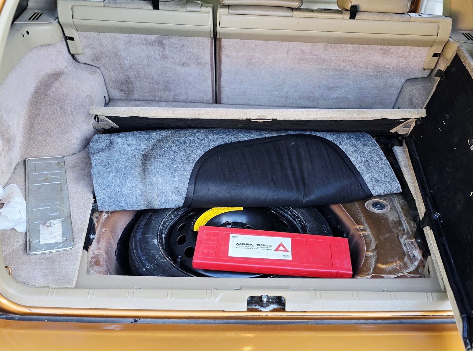Interior image of 1998 Volvo V70 R 2.3 T Automatisk