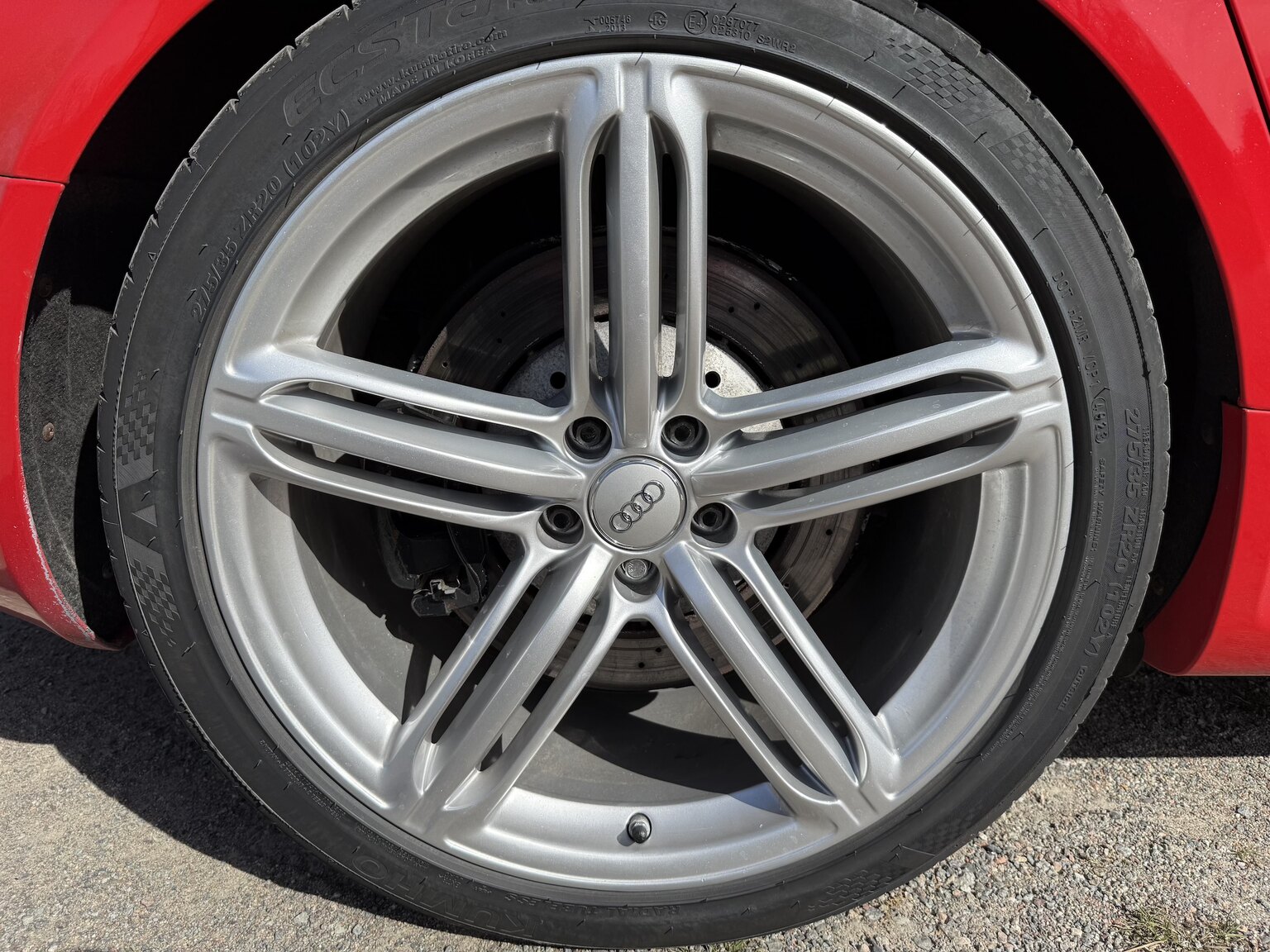 Exteriörbild på 2010 Audi RS6 Avant V10 Quattro