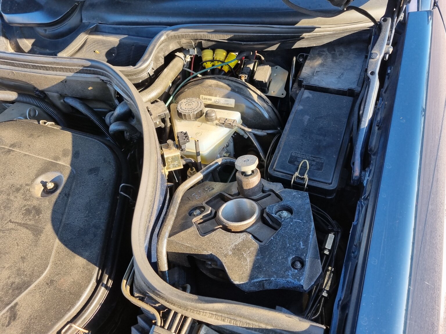 1993 Mercedes-Benz 300 CE Cabriolet, Mekanik