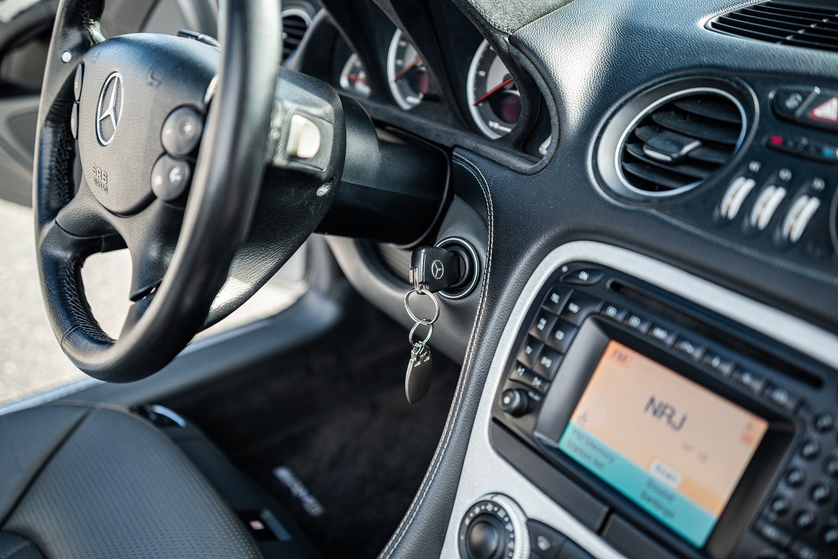 Interior image of 2002 Mercedes SL 55 AMG