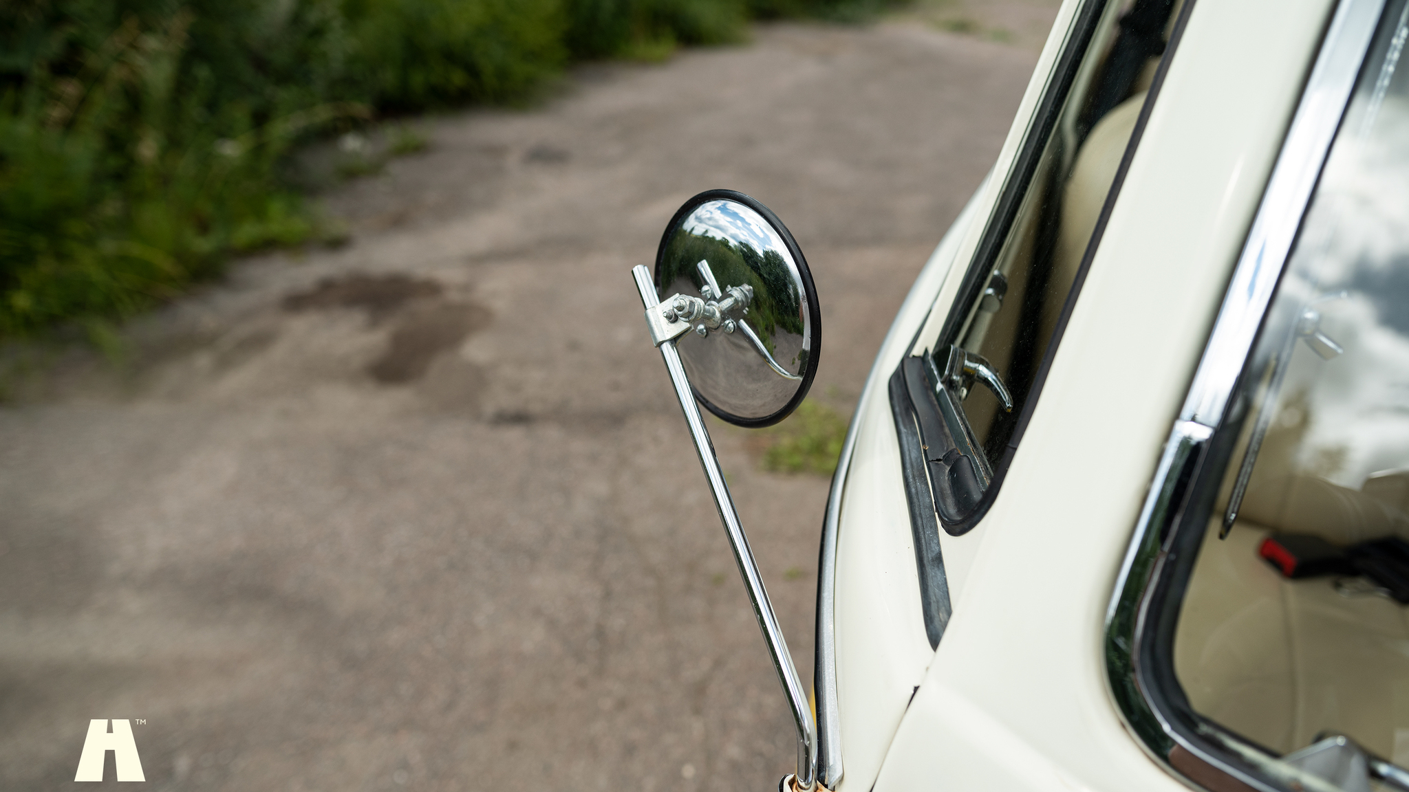 Exteriörbild på 1974 Volkswagen T1 Split Window  