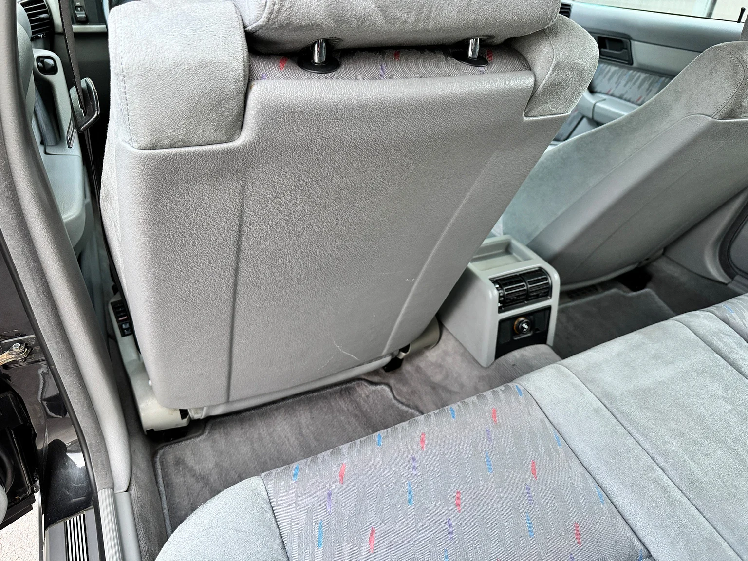 Innenraumfoto von 1993 BMW E34 M5 Touring  (94)