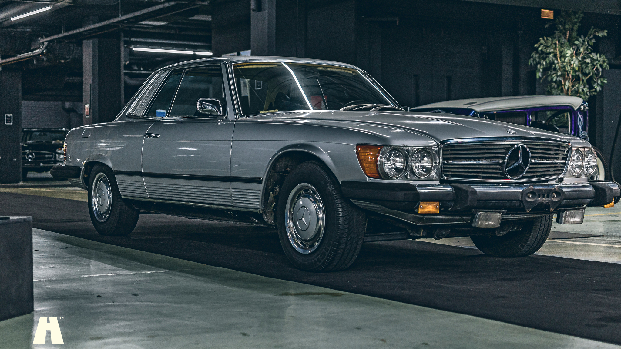 Exterior image of 1974 Mercedes SLC450 Project