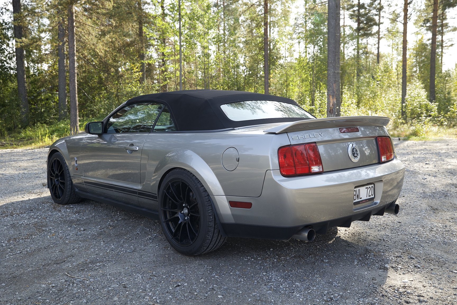 Exterior image of 2008 Ford Mustang Shelby GT500 Convertible Manuell