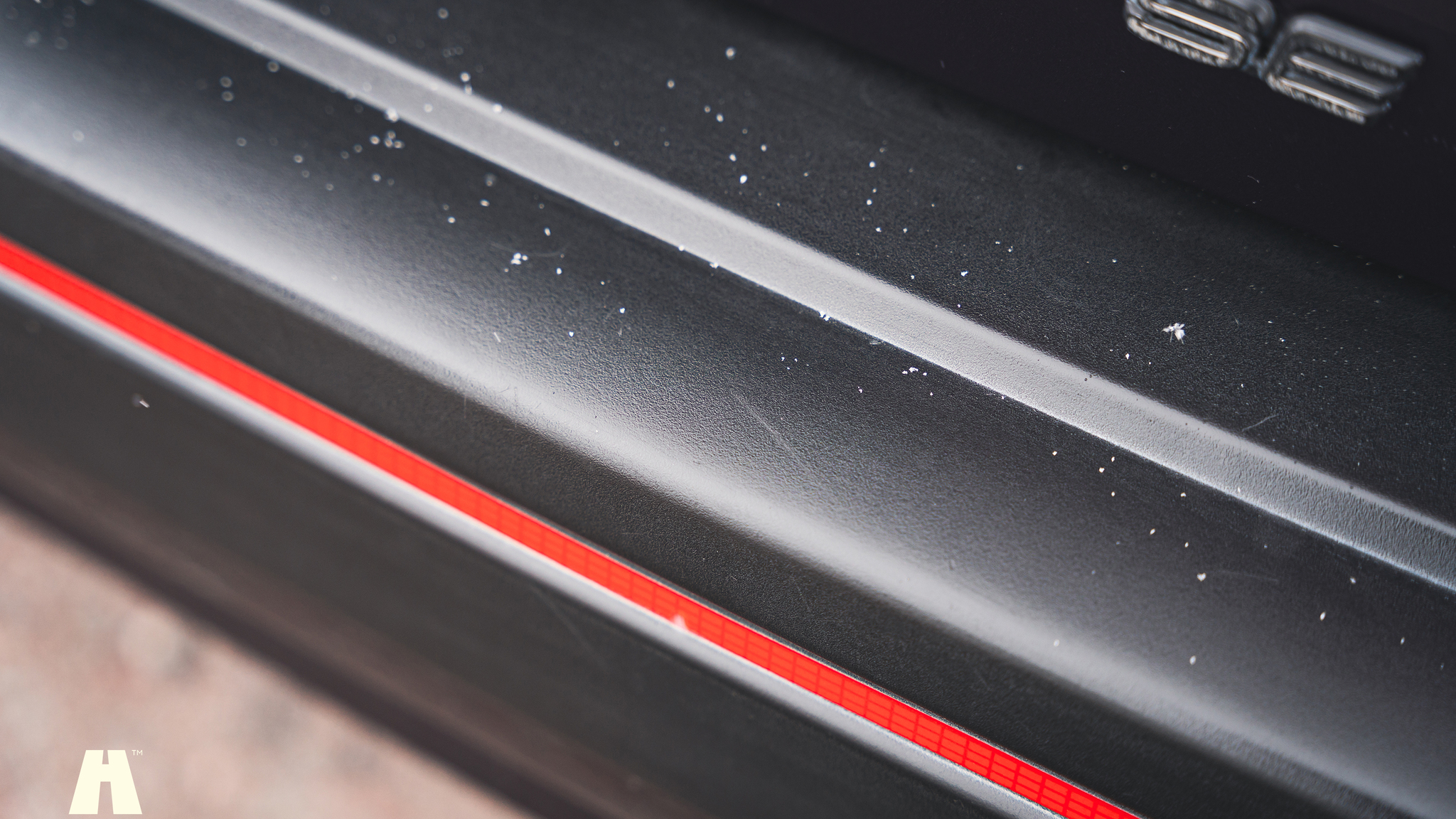 Exterior image of 1995 Volvo 940 SE