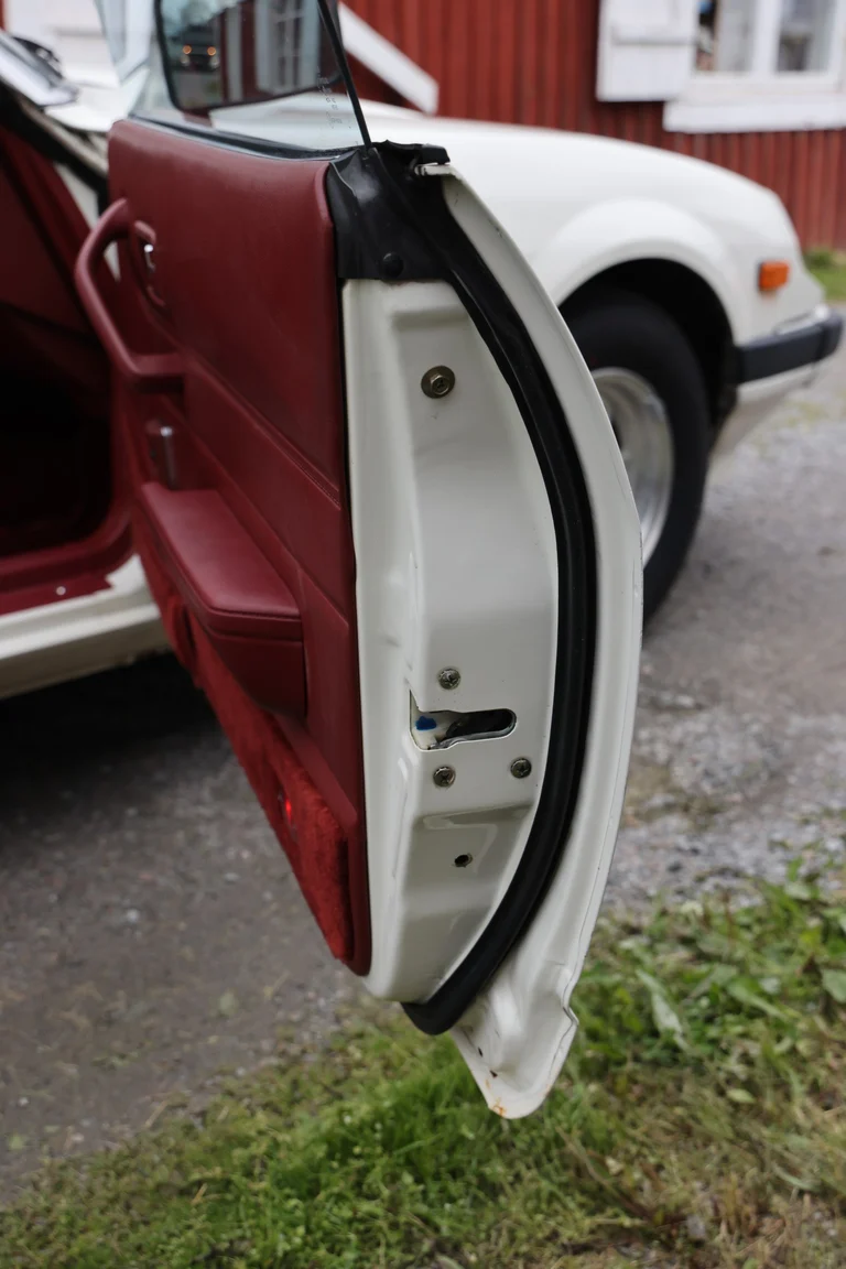 Exterior image of 1983 Datsun 280ZX (39)