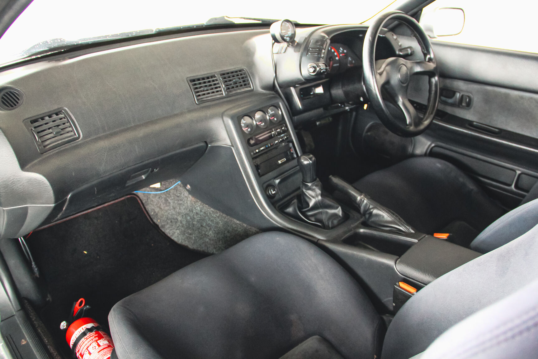 Interior image of 1994 Nissan Skyline R32 GT-R