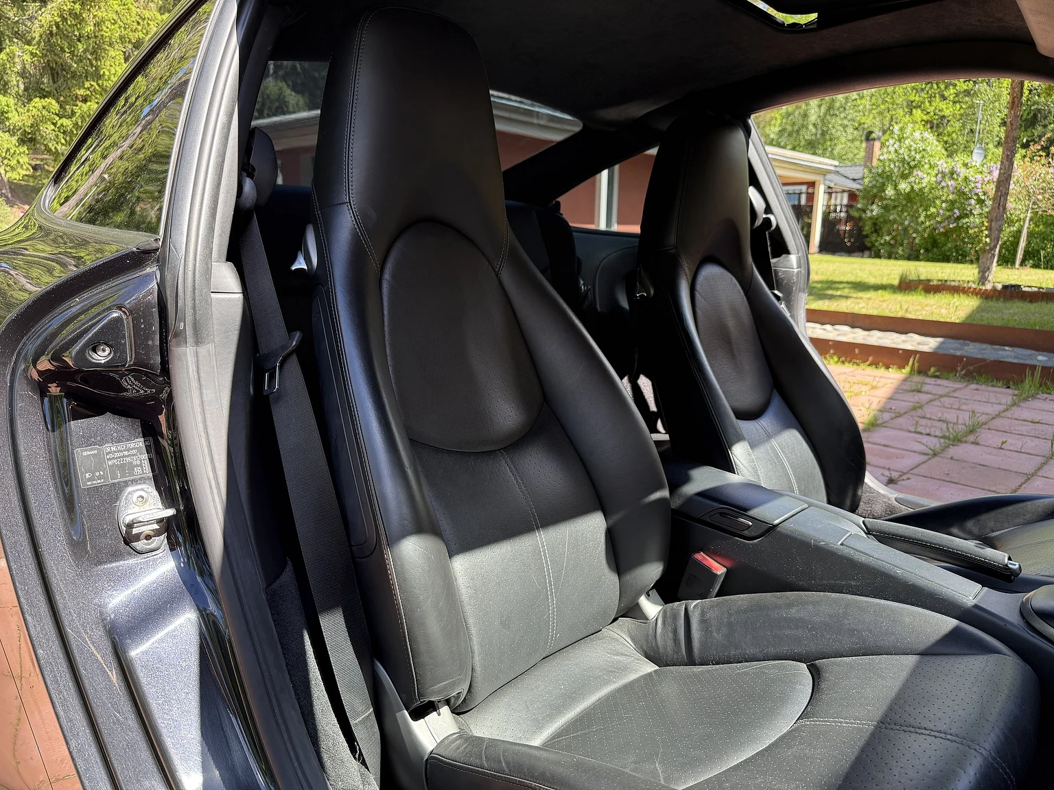 Interior image of 2008 Porsche 911 Carrera 4 (58)
