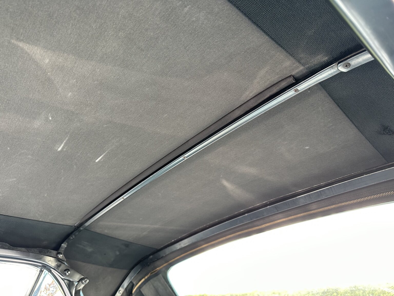Exteriörbild på 1966 Ford Mustang Convertible