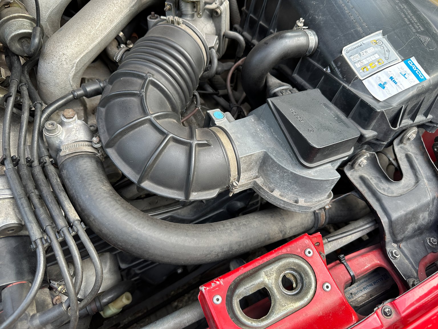 Image of 1988 Porsche 944 mechanics