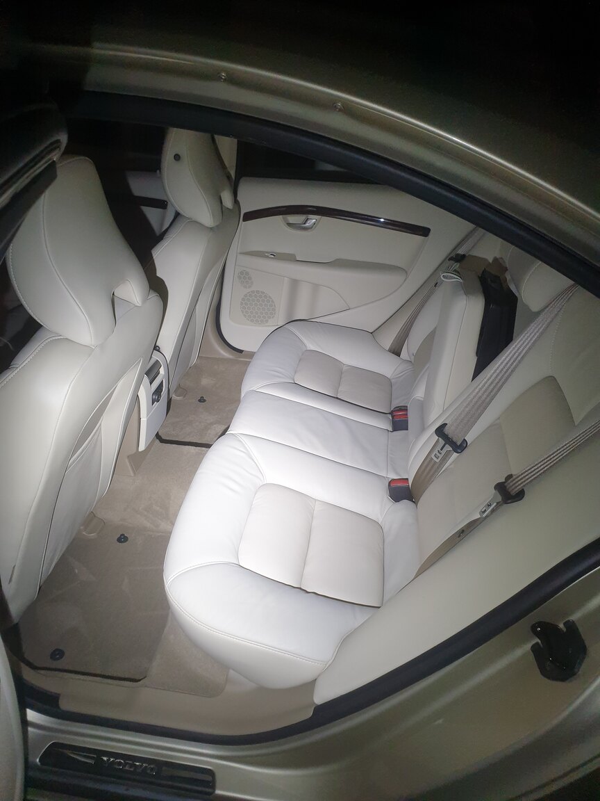 Innenraumfoto von 2008 Volvo S80 2.5T