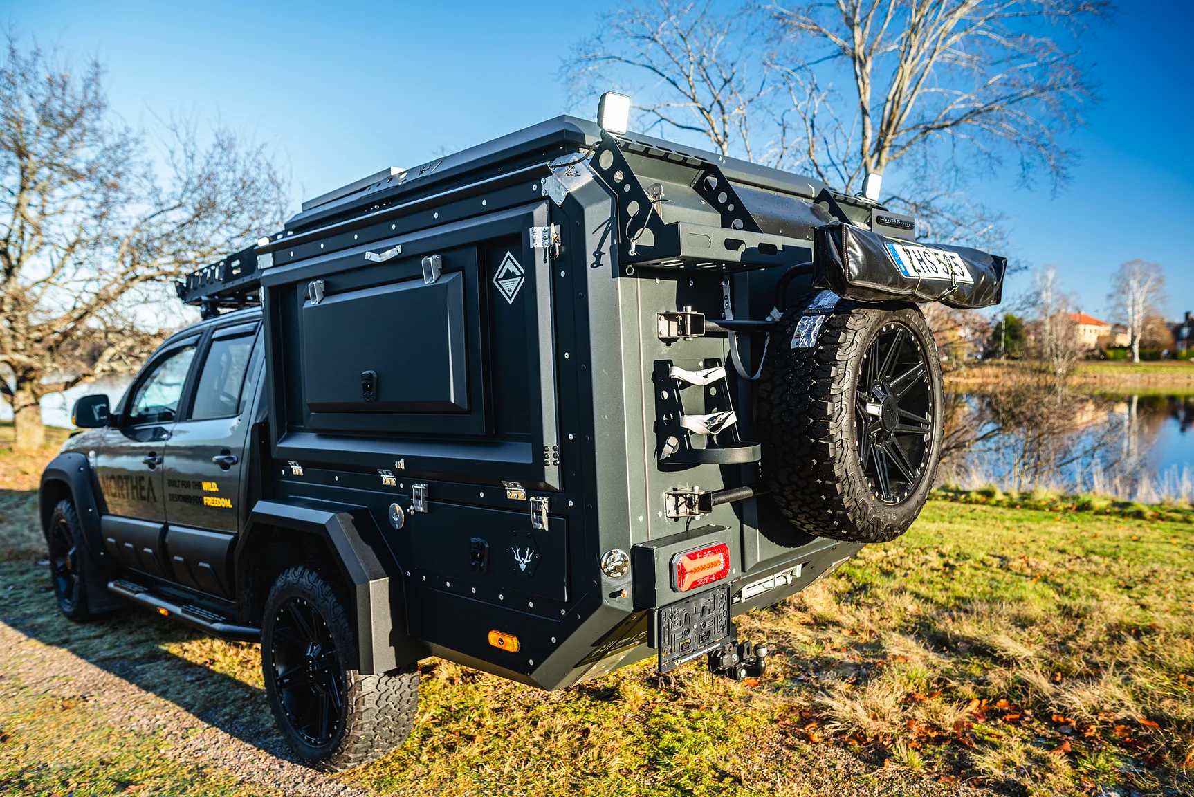 Exterior image of 2020 Northea Camper Expedition Volkswagen Amarok (84)